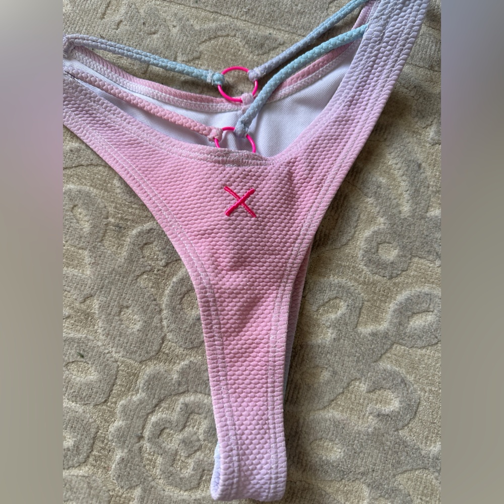 Boutine LA Pink and Light Blue Ombre- Bikini Set -medium top/small - Picture 11 of 14